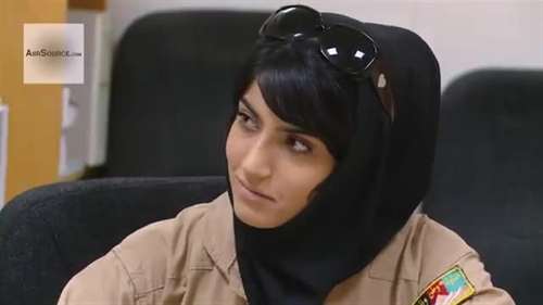 نخستین خلبان زن افغانستان